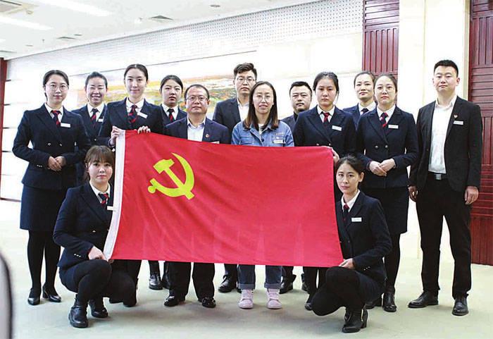 遵义市开展“家家户户大扫除 干干净净迎新春”爱国卫生主题活动