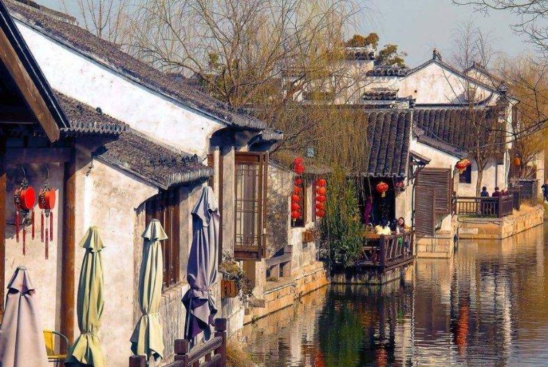 见习小魔女勇闯猪窝岛